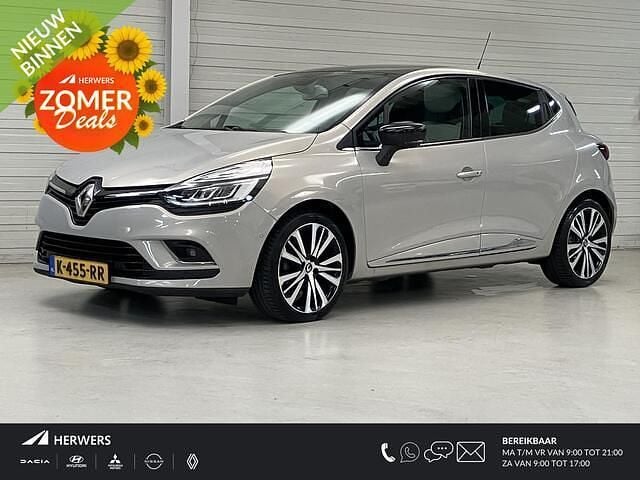 Grijs Gebruikt 2016 Renault Clio IV Bose Edition Hatchback | € 10.935 (Eerlijke prijs) - Afbeelding 1/4