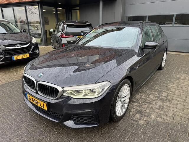Occasion BMW 530 Executive 252 PK (185 kW) 2019 Zwart Stationwagen