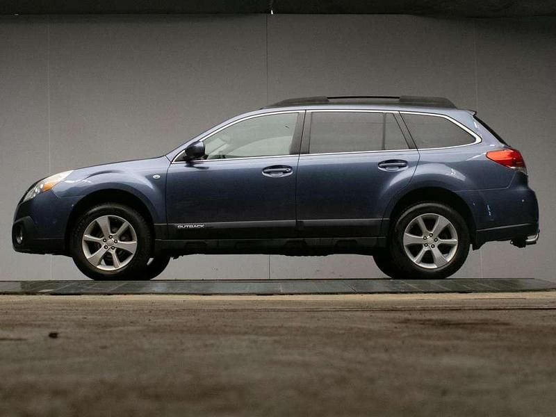 Blauw Gebruikt 2013 Subaru Outback SUV | € 11.945 - Afbeelding 1/4