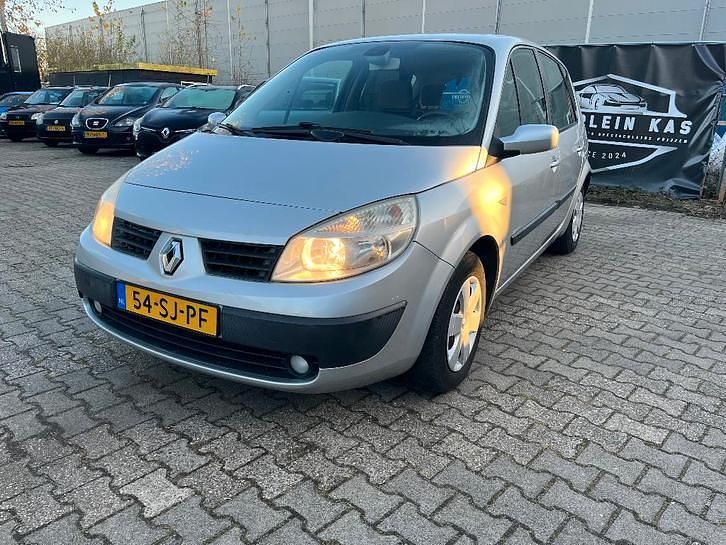 Gebruikt 2006 Renault Scénic II MPV | € 1.100 (Goede deal) - Afbeelding 1/4