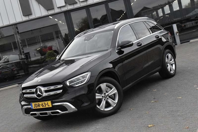Occasion Mercedes GLC300e 320 PK (235 kW) 2020 Zwart SUV