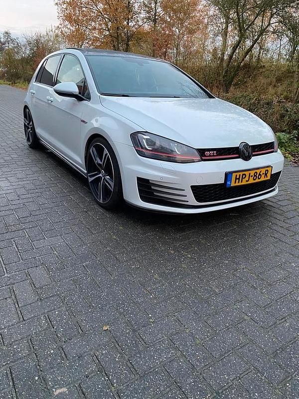 Gebruikt 2014 VW Golf VII GTI | € 14.500 (Eerlijke prijs) - Afbeelding 1/4