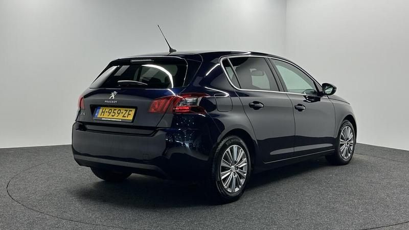 Occasion Peugeot 308 Premium 131 PK (96 kW) 2020 Blauw Hatchback