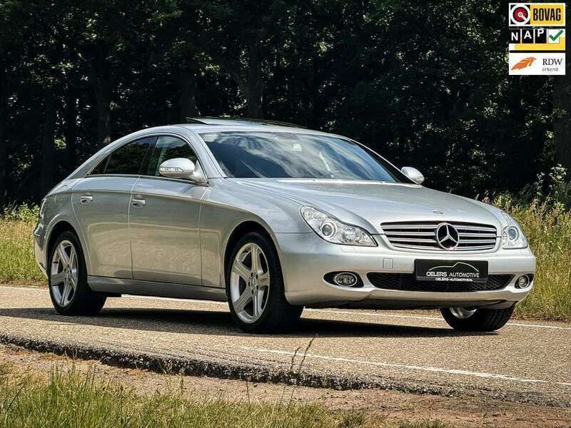 Grijs Gebruikt 2005 Mercedes CLS500 Sedan | € 13.899 (Eerlijke prijs) - Afbeelding 1/4