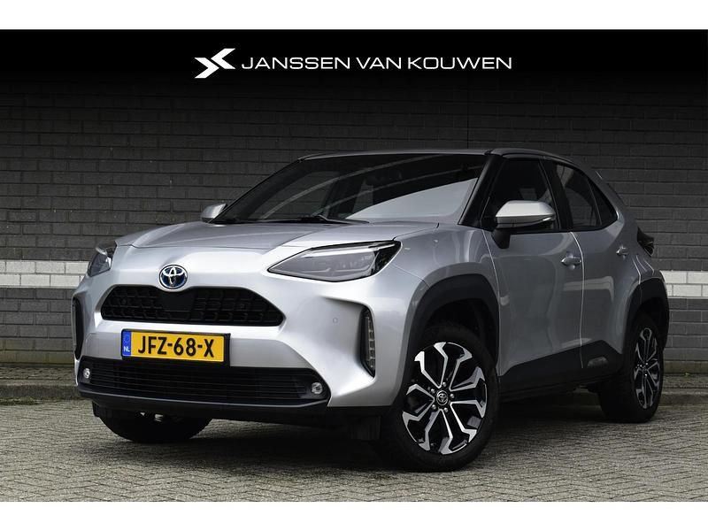 Occasion Toyota Yaris Cross 116 PK (85 kW) 2022 Grijs SUV