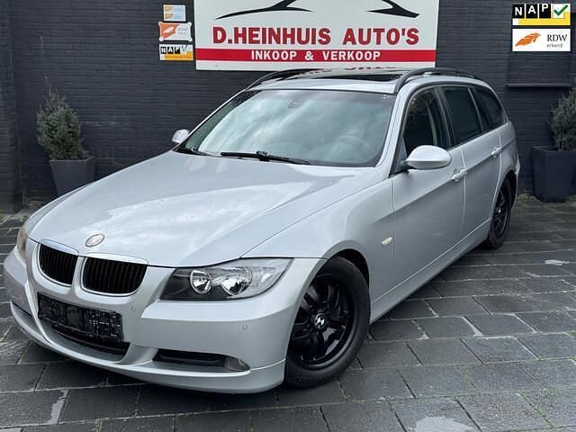 Grijs Gebruikt 2006 BMW 320 Stationwagen | € 1.650 (Goede deal) - Afbeelding 1/4