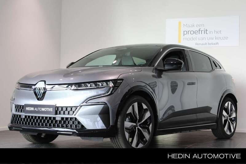 Grijs Gebruikt 2024 Renault Mégane Techno Hatchback | € 37.450 - Afbeelding 1/4