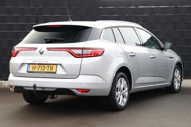 Occasion Renault Mégane GrandTour LIMITED 142 PK (104 kW) 2019 Grijs Stationwagen