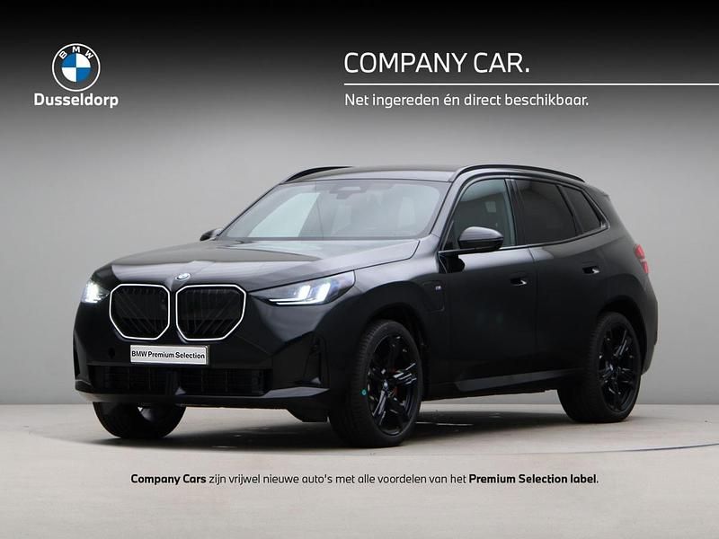 Saphirschwarz metallic (zwart metallic) Gebruikt 2025 BMW X3 Comfort Edition SUV | € 86.699 - Afbeelding 1/4