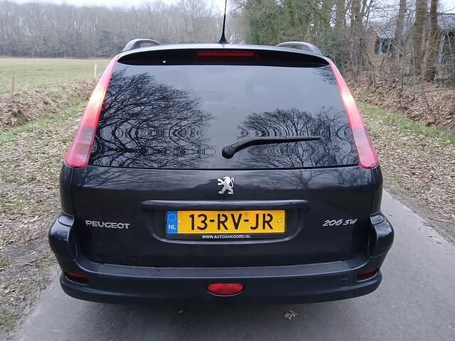 Occasion Peugeot 206 109 PK (80 kW) 2005 Zwart Stationwagen