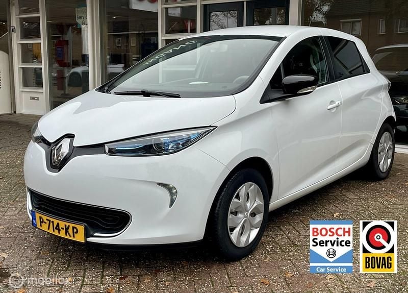 Wit Gebruikt 2016 Renault Zoe Intens Hatchback | € 6.400 (Eerlijke prijs) - Afbeelding 1/4