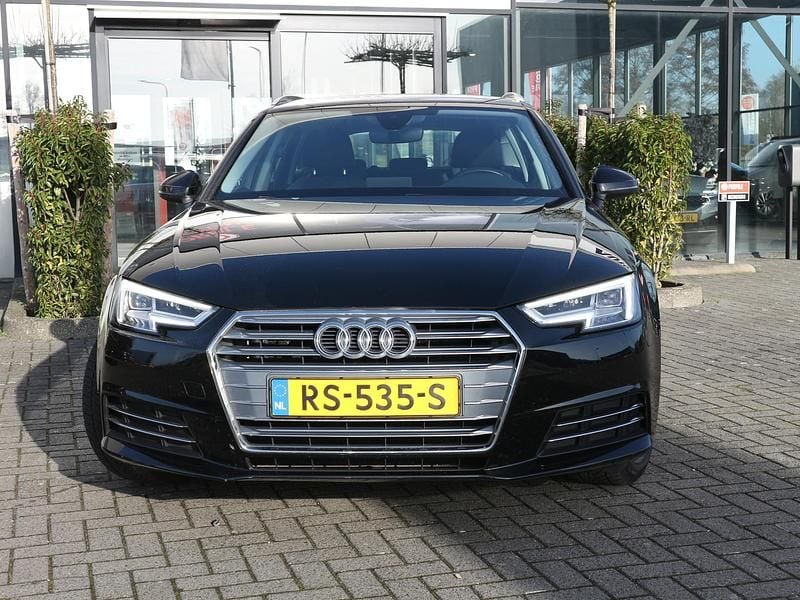Occasion Audi A4 Sport 150 PK (110 kW) 2018 Zwart Stationwagen
