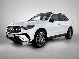 Licht manufaktur opalietwit bright metallic Nieuw 2026 Mercedes GLC300e Sport Edition SUV | € 80.979 (Eerlijke prijs) - Afbeelding 1/4