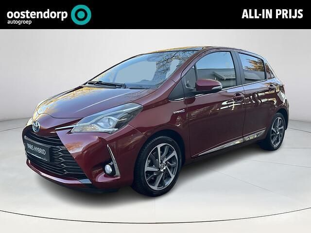 Rood Gebruikt 2017 Toyota Yaris Premium Hatchback | € 16.949 - Afbeelding 1/4