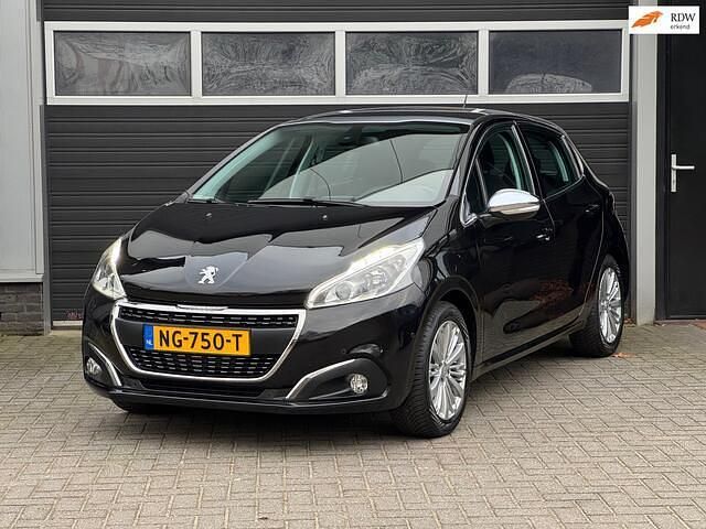 Zwart Occasion 2016 Peugeot 208 Premium Hatchback | € 5.950 (Eerlijke prijs) - Afbeelding 1/4