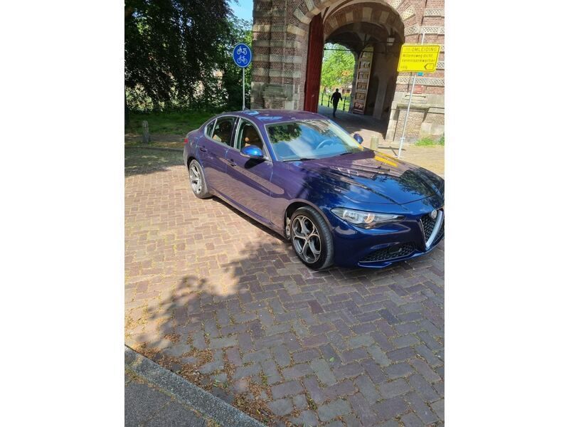 Occasion Alfa Romeo Giulia Super 200 PK (147 kW) 2018 Blauw Sedan