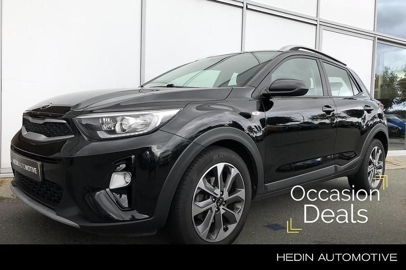 Zwart Occasion 2020 Kia Stonic SUV | € 15.945 (Eerlijke prijs) - Afbeelding 1/4