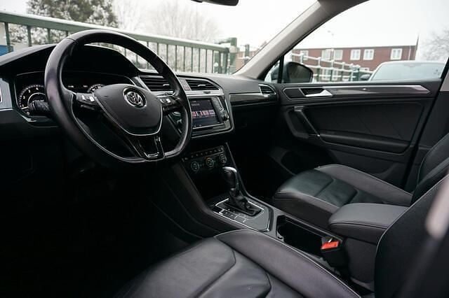 Occasion VW Tiguan R-line 150 PK (110 kW) 2017 Grijs SUV