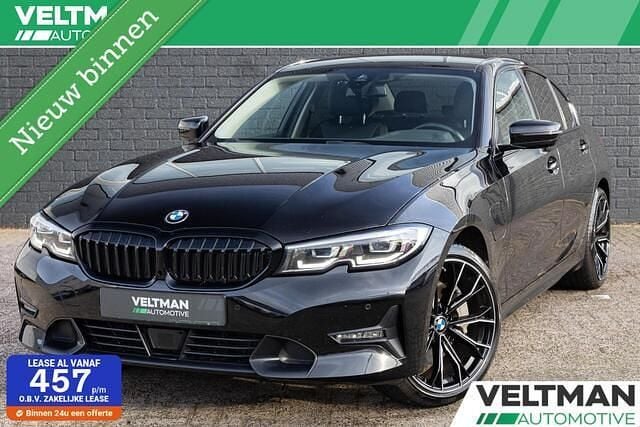 Zwart Gebruikt 2020 BMW 330 Sedan | € 28.495 (Goede deal) - Afbeelding 1/4