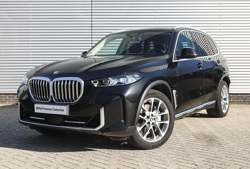 Zwart Gebruikt 2024 BMW X5 Executive SUV | € 87.350 - Afbeelding 1/4