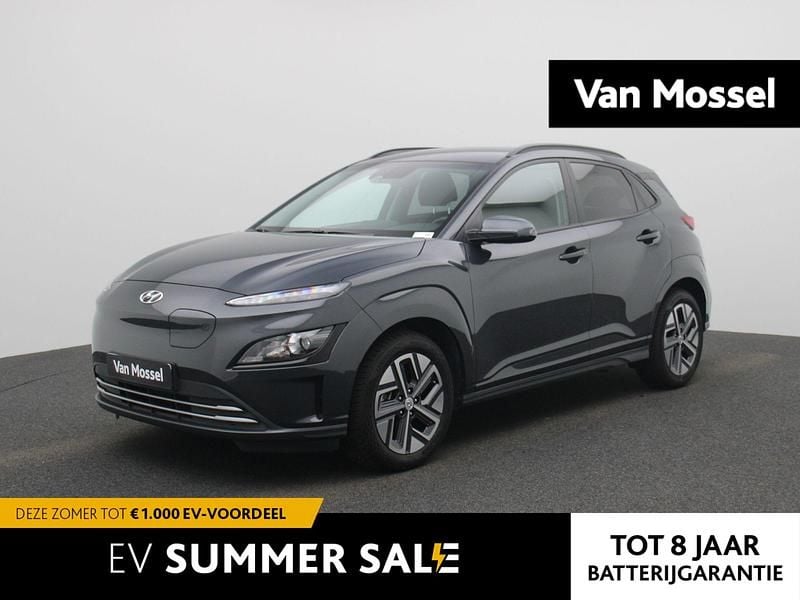Zwart Gebruikt 2023 Hyundai Kona SUV | € 20.900 (Super prijs) - Afbeelding 1/4