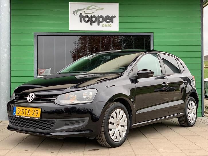 Zwart Gebruikt 2013 VW Polo Edition Hatchback | € 4.995 (Eerlijke prijs) - Afbeelding 1/4