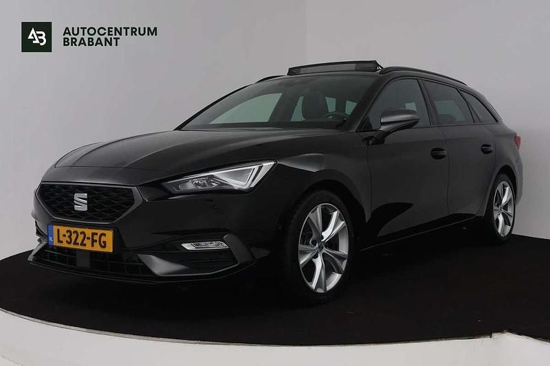 Zwart Occasion 2021 Seat Leon FR Stationwagen | € 23.945 (Eerlijke prijs) - Afbeelding 1/4