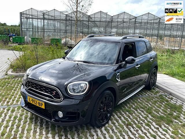 Zwart Gebruikt 2017 Mini Cooper S Countryman Chili SUV | € 16.999 (Eerlijke prijs) - Afbeelding 1/4
