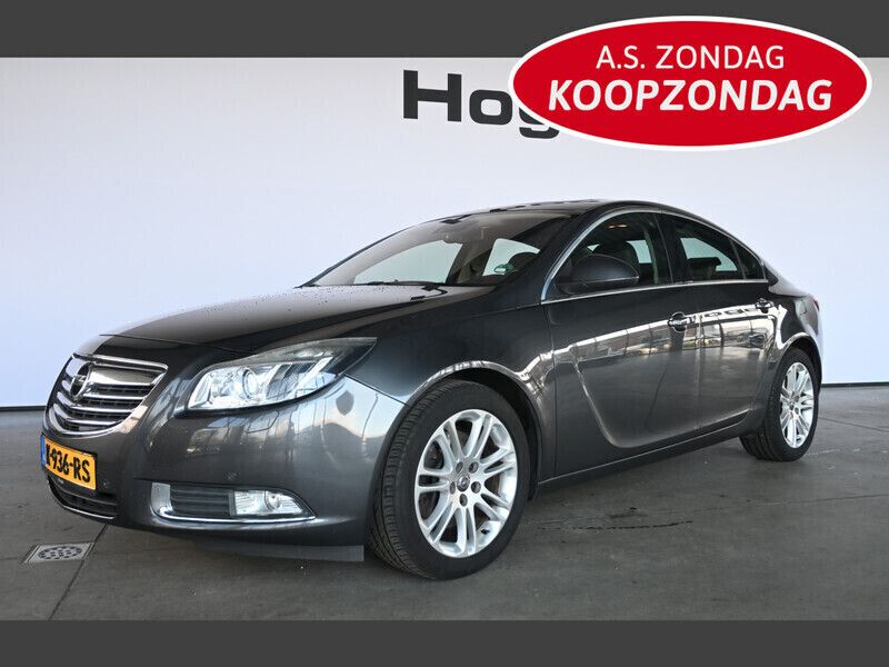 Grijs Gebruikt 2021 Opel Insignia Sport Sedan | € 8.940 - Afbeelding 1/4