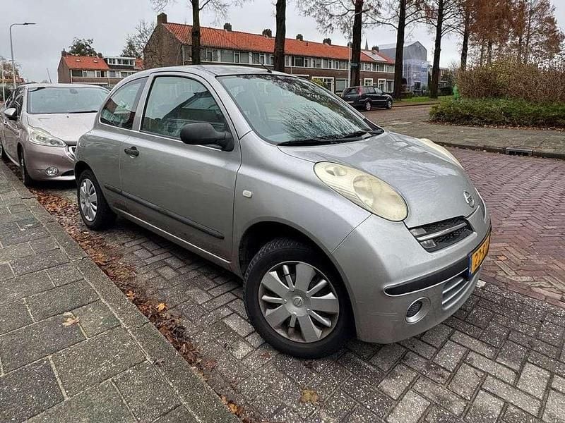 Zilver Gebruikt 2005 Nissan Micra Visia Hatchback | € 1.500 (Eerlijke prijs) - Afbeelding 1/4