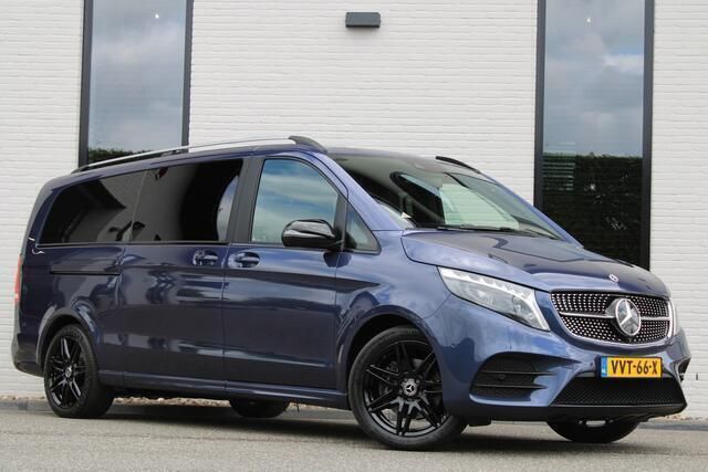 Blauw Gebruikt 2023 Mercedes V300 AMG MPV | € 61.950 (Iets duurder) - Afbeelding 1/4