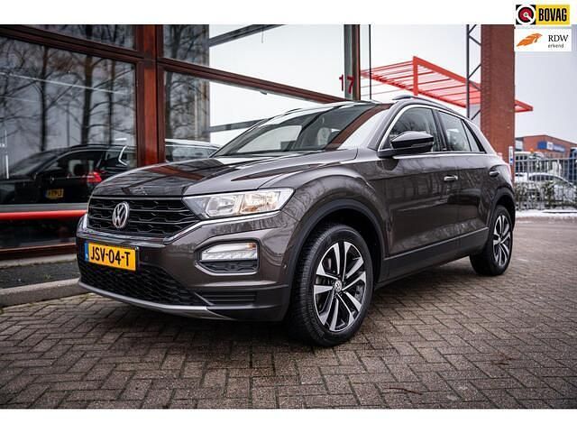 Bruin (metallic) Occasion 2020 VW T-Roc Business SUV | € 23.950 (Goede deal) - Afbeelding 1/4