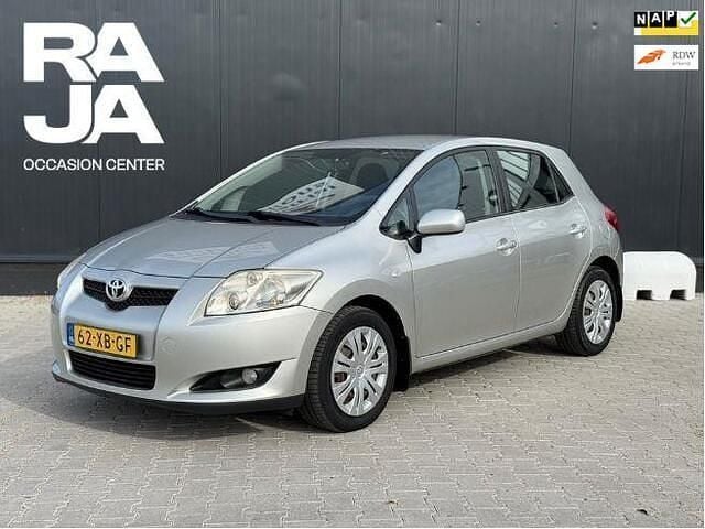 Zilver Gebruikt 2007 Toyota Auris Sol Hatchback | € 4.950 (Eerlijke prijs) - Afbeelding 1/4