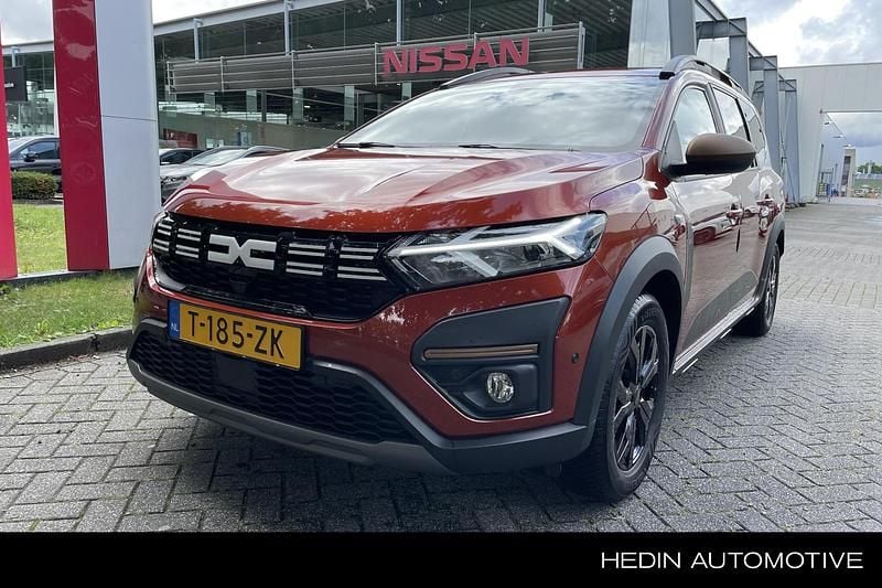 Bruin Gebruikt 2023 Dacia Jogger Extreme MPV | € 25.380 (Eerlijke prijs) - Afbeelding 1/4