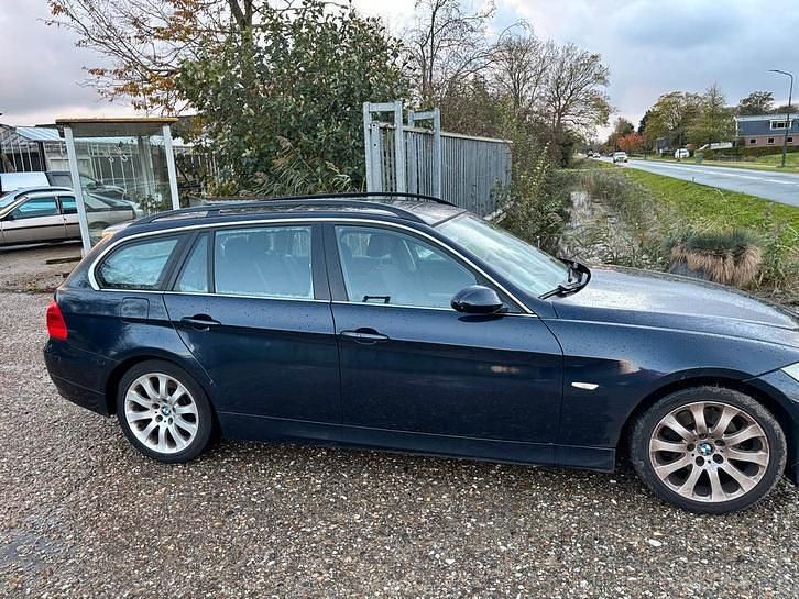 Gebruikt 2007 BMW 325 Stationwagen | € 2.750 - Afbeelding 1/4