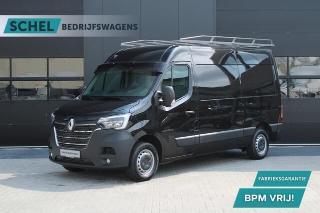 Zwart Nieuw 2024 Renault Master Van | € 32.950 (Duur) - Afbeelding 1/4