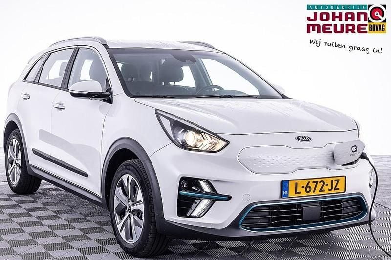 Wit Gebruikt 2021 Kia e-Niro 3 SUV | € 17.490 - Afbeelding 1/4