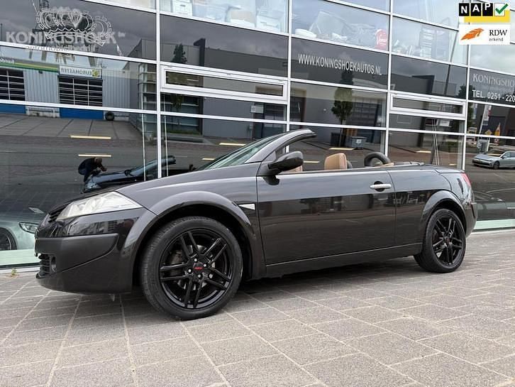 Gebruikt 2006 Renault Mégane II | € 3.450 - Afbeelding 1/4