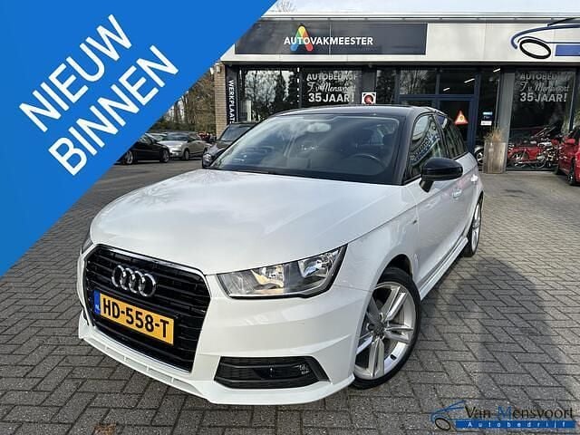 Wit Occasion 2015 Audi A1 Sportback S-Line Hatchback | € 11.950 (Eerlijke prijs) - Afbeelding 1/4