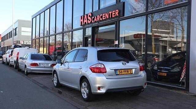 Occasion Toyota Auris 99 PK (72 kW) 2011 Grijs Hatchback