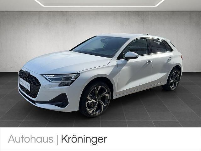 Wit Gebruikt 2024 Audi A3 Advanced Plus Hatchback | € 32.828 (Duur) - Afbeelding 1/4