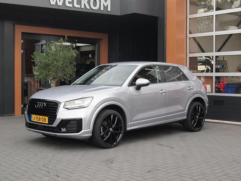 Occasion Audi Q2 Basis 150 PK (110 kW) 2020 Grijs SUV