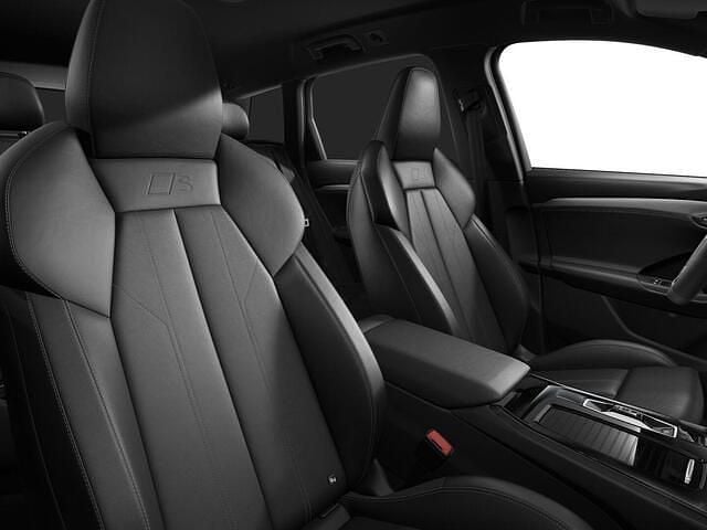 Nieuw Audi Q6 e-tron 185 kW (252 PK) 2025 Grijs SUV