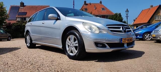 Grijs Gebruikt 2007 Mercedes R320 MPV | € 4.500 - Afbeelding 1/4