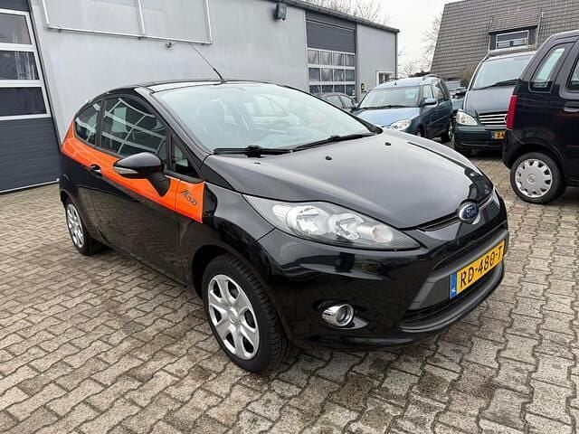 Occasion Ford Fiesta Limited 60 PK (44 kW) 2012 Zwart Hatchback