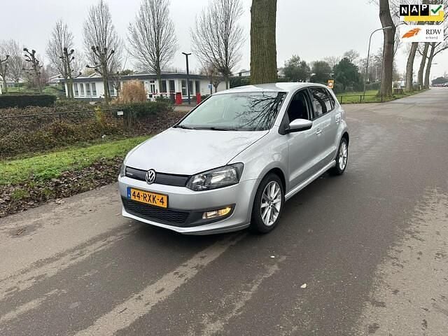 Grijs Occasion 2011 VW Polo Comfortline Hatchback | € 3.650 (Goede deal) - Afbeelding 1/4