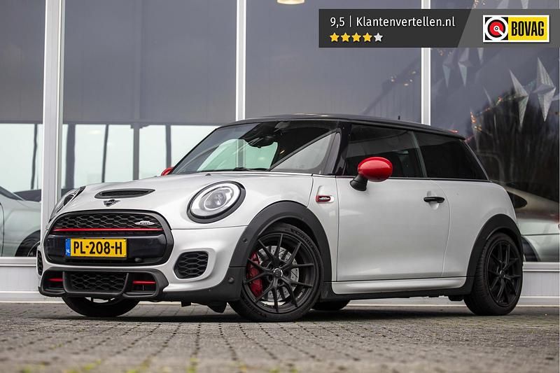 Occasion Mini John Cooper Works Chili 2017 Wit Hatchback