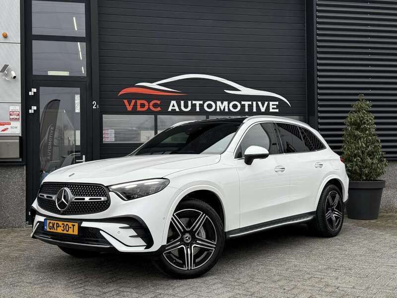 Wit Gebruikt 2023 Mercedes GLC400d AMG SUV | € 69.950 (Goede deal) - Afbeelding 1/4