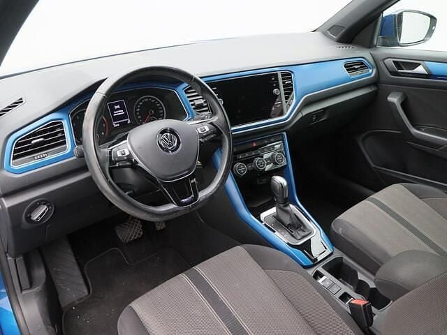Blauw (metallic) Occasion 2021 VW T-Roc Cabriolet Style Cabriolet | € 27.840 (Goede deal) - Afbeelding 1/4