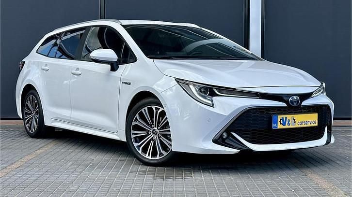 Wit Gebruikt 2019 Toyota Corolla Stationwagen | € 21.950 (Iets duurder) - Afbeelding 1/4
